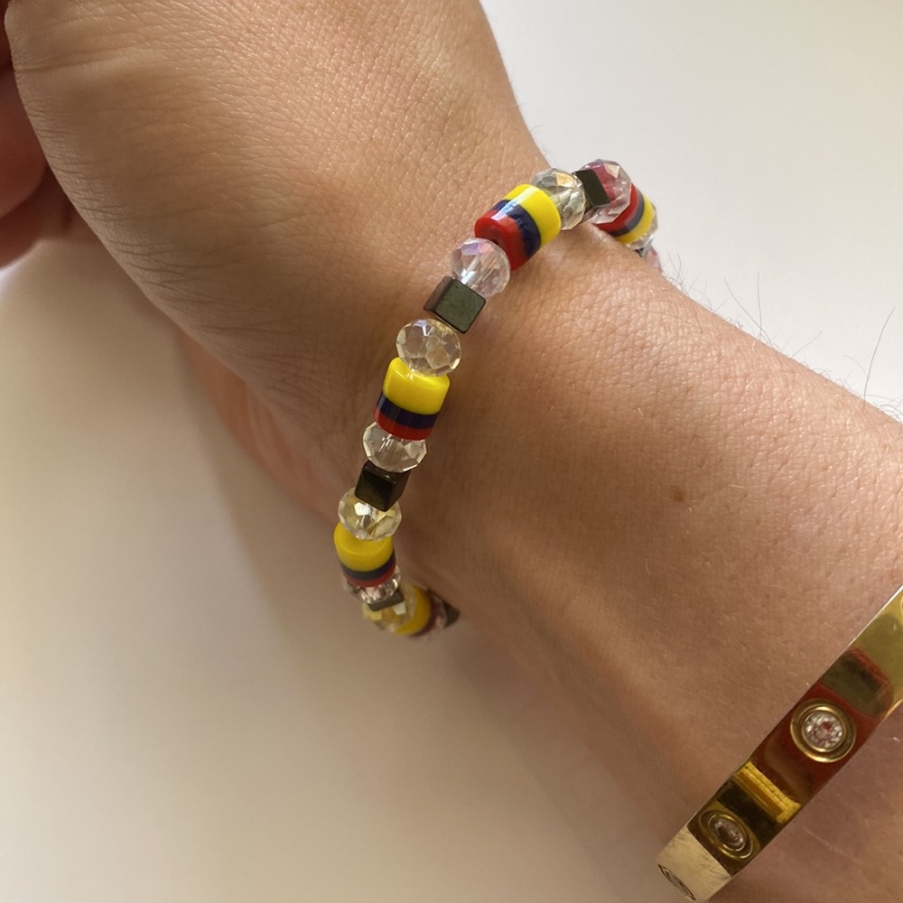 Columbian handmade beaded bracelet